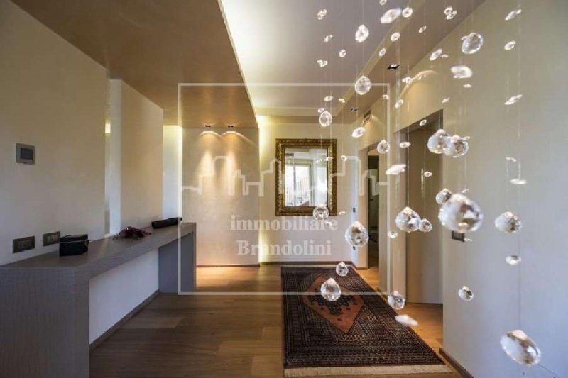 Apartamento em Varese