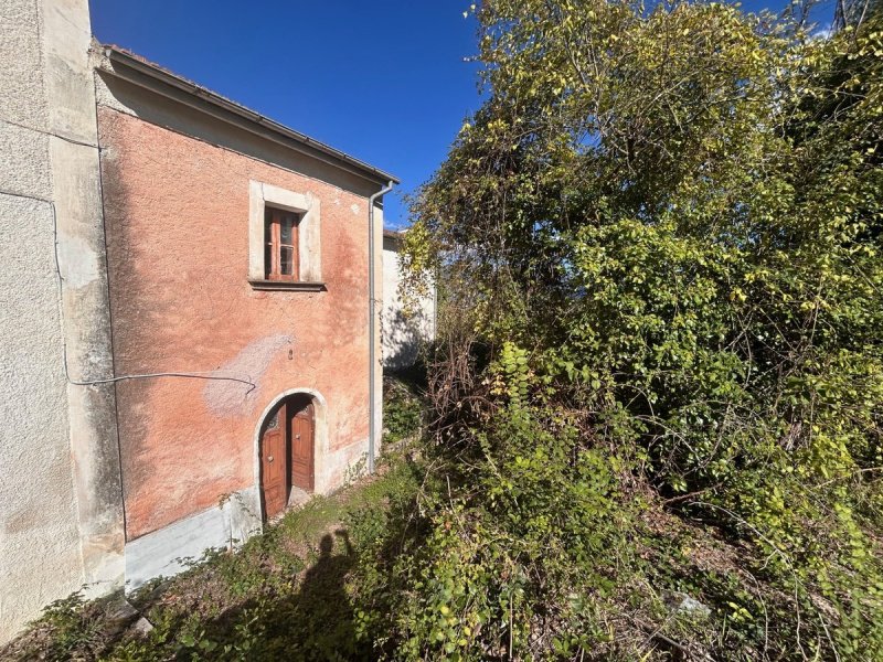 Casa geminada em Casalvieri