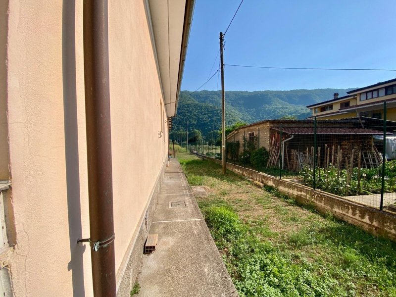 Casa indipendente a Villa Latina