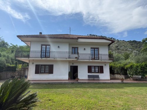 Maison individuelle à Cervaro