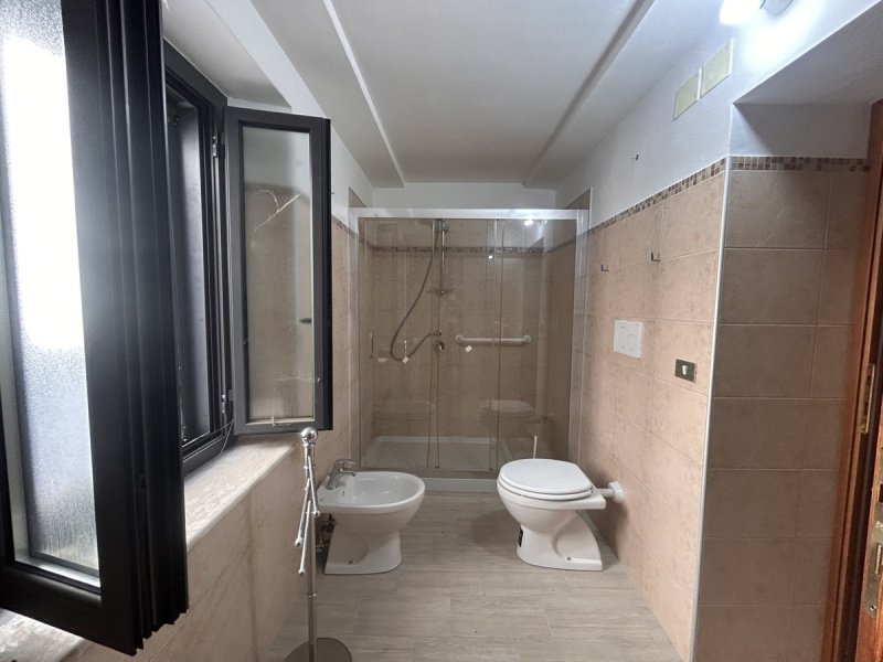 Casa geminada em Villa Latina