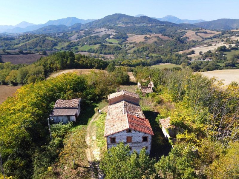 Casa en Arcevia