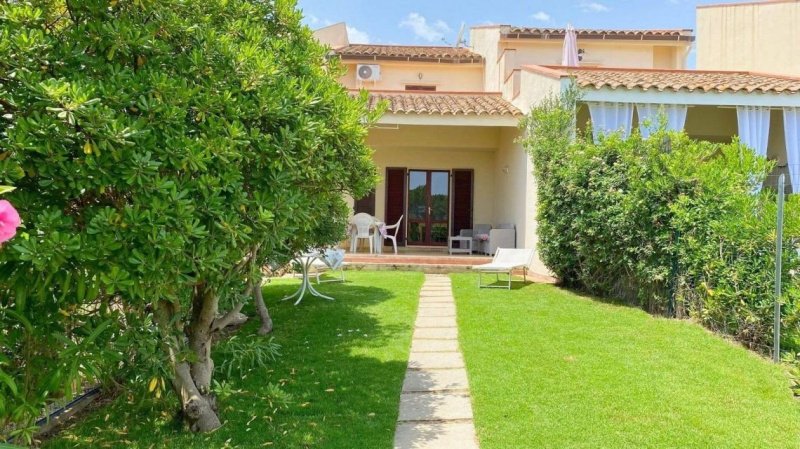 Casa semi-independiente en Muravera