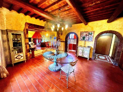 Casa geminada em Follonica