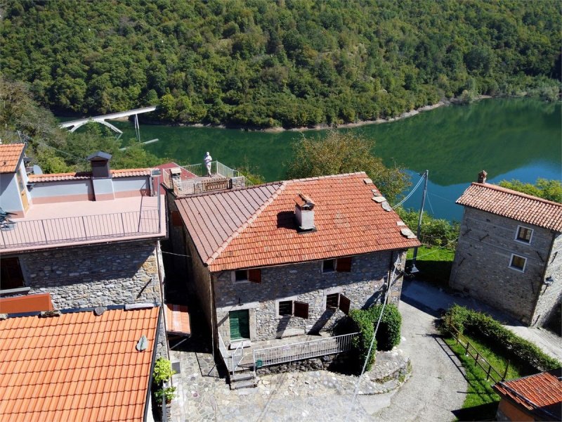 Villa i Vagli Sotto
