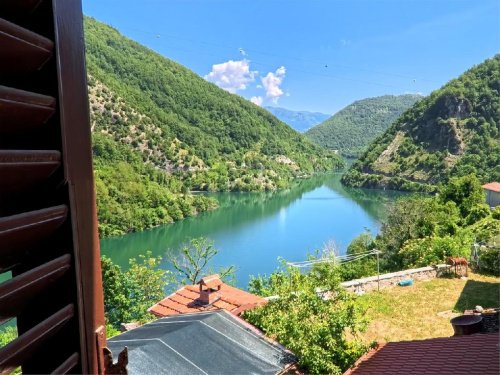 Doppelhaushälfte in Vagli Sotto