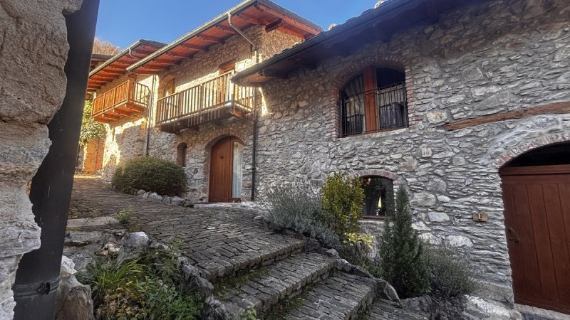 Reihenhaus in Limone Piemonte