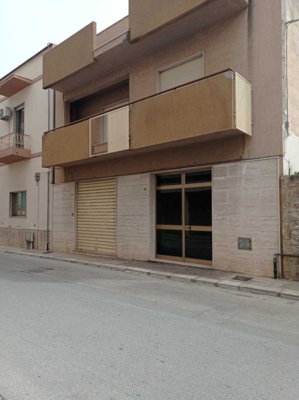 Vrijstaande woning in Erice
