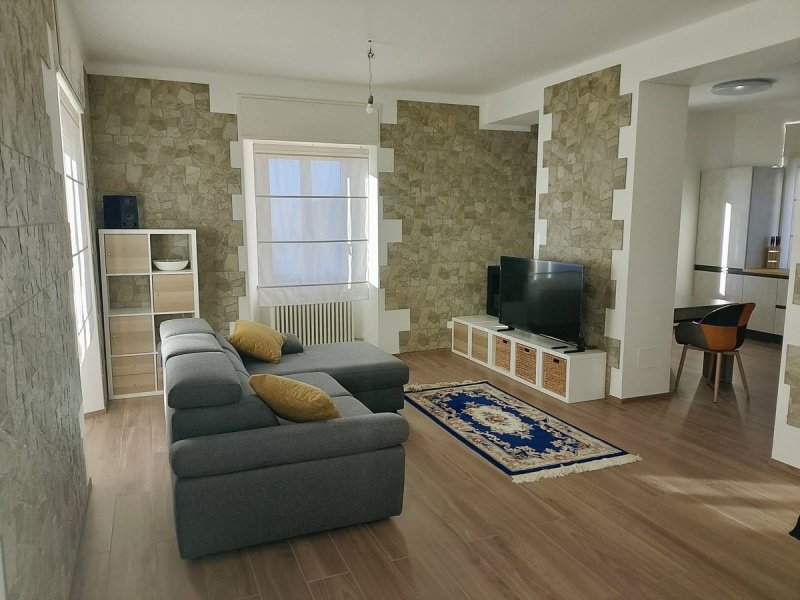 Apartamento em Brunate