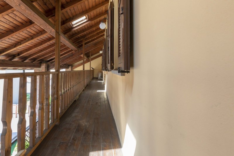 Casa histórica em Cormano
