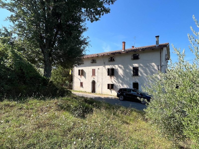 Semi-detached house in Gualdo Tadino