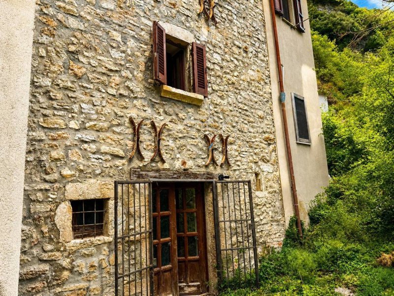 Parhus i Cerreto di Spoleto