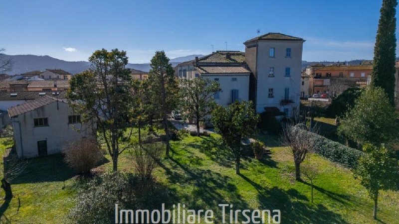 Villa in Attigliano