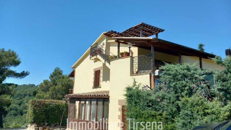 Casa indipendente a San Venanzo