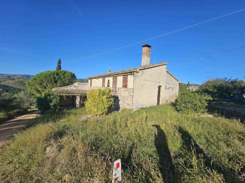 Casa de labranza en San Severino Marche