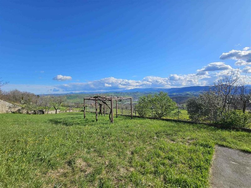Casa en San Severino Marche