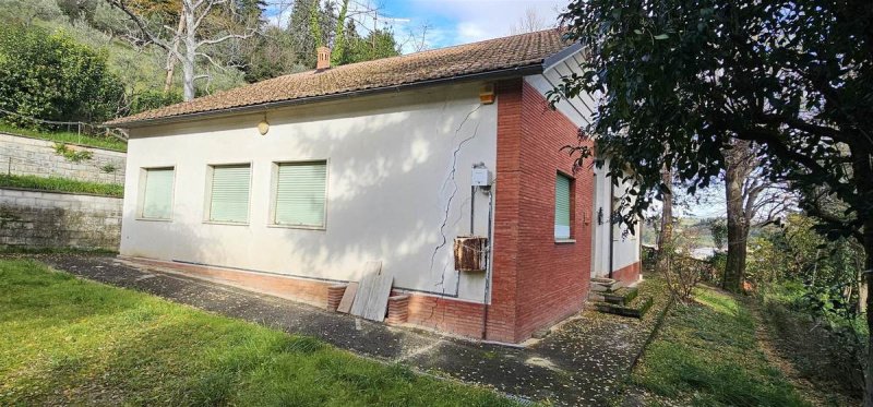 Haus in San Severino Marche