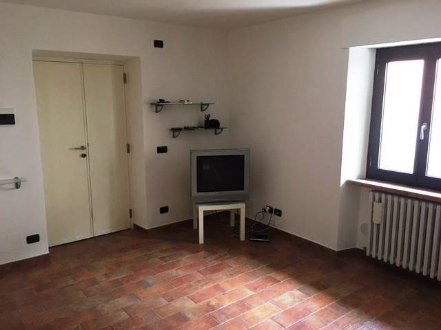 Casa semi indipendente a San Severino Marche