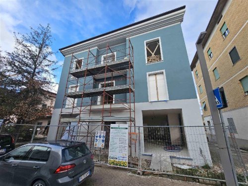 Huis in Castelraimondo
