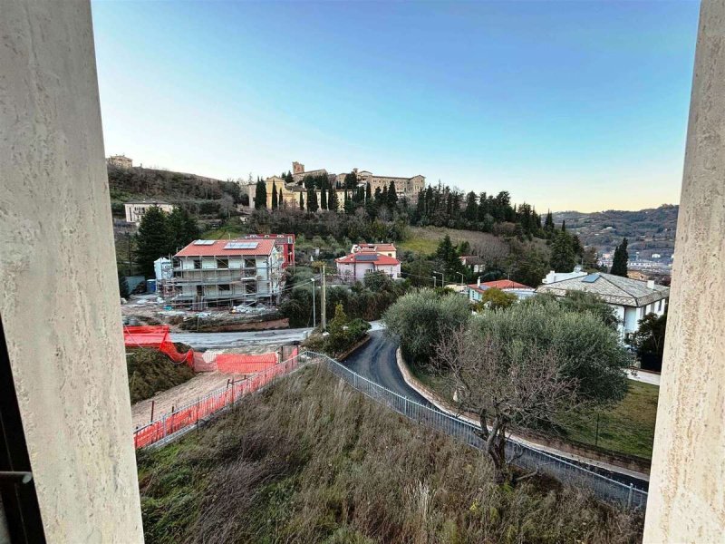 Detached house in San Severino Marche