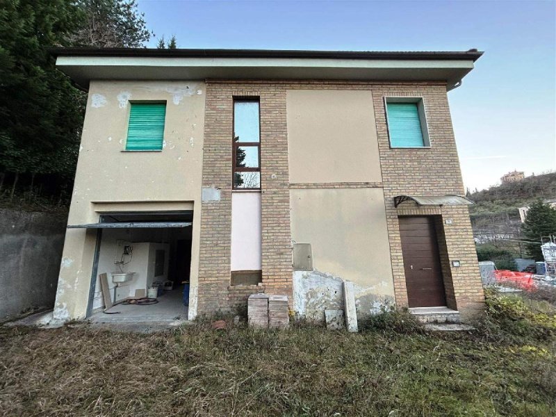 Detached house in San Severino Marche