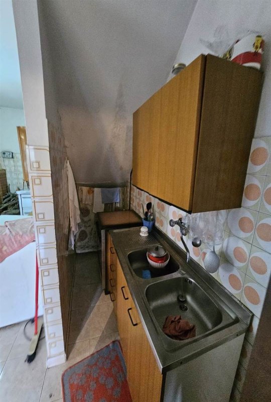 Особняк из двух квартир в Сан-Северино-Марке