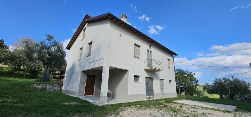 Vrijstaande woning in San Severino Marche