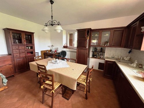 Casa independente em San Severino Marche