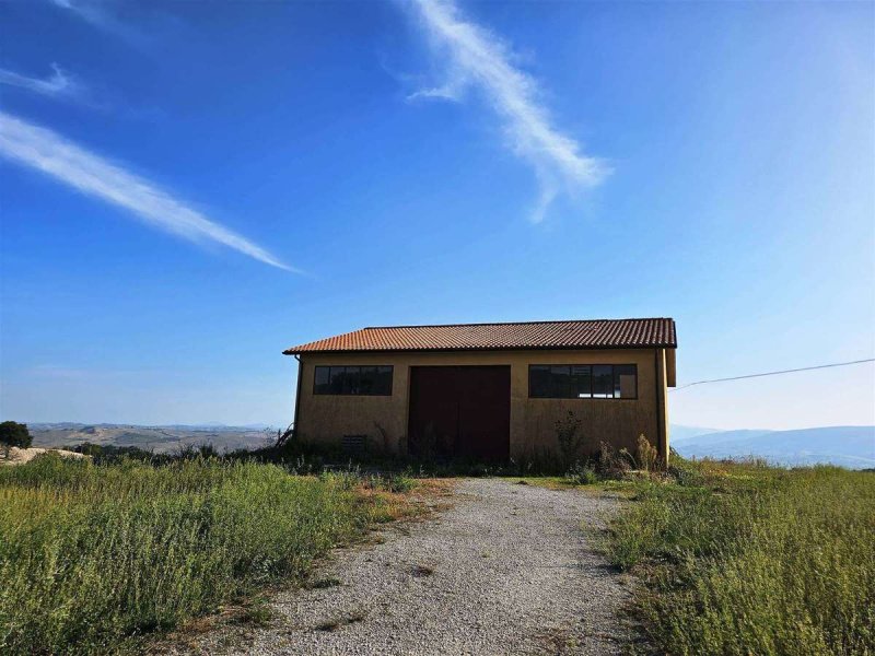 Casa independente em San Severino Marche
