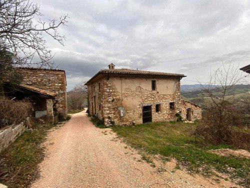 Huis in San Severino Marche
