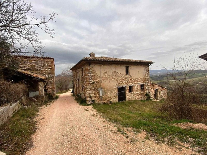 Huis in San Severino Marche