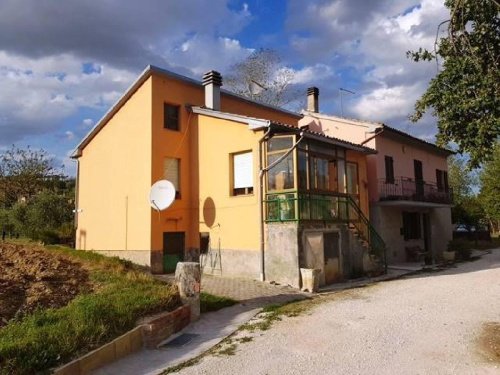 Casa independente em San Severino Marche