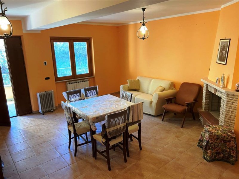 Terraced house in Fiuminata