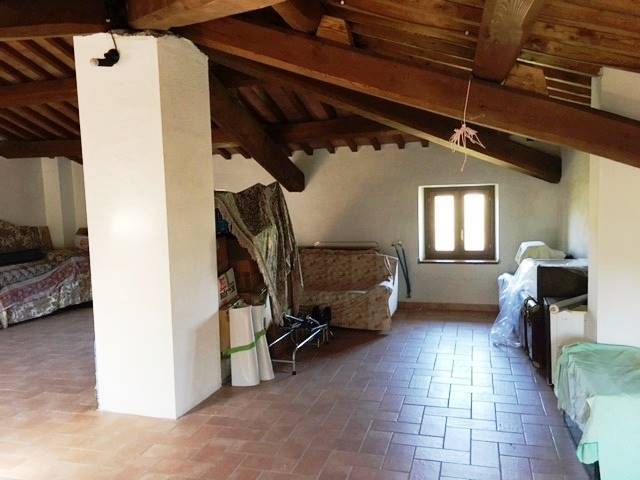 Casa semi indipendente a Gagliole