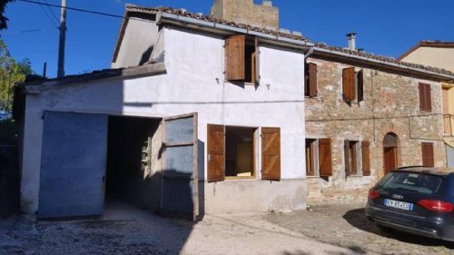 Casa geminada em San Severino Marche
