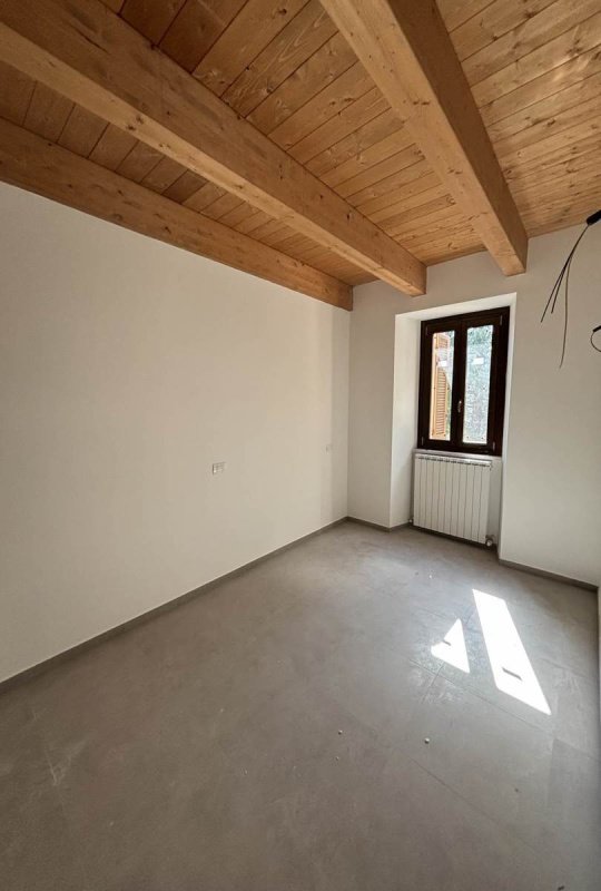 Apartment in Castelraimondo