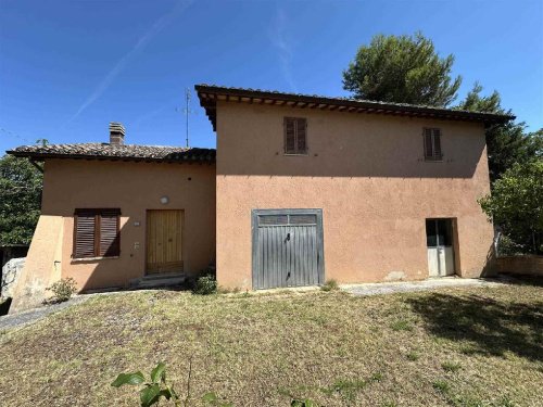 Casa independente em San Severino Marche