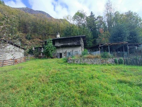 Maison de campagne à Cantoira