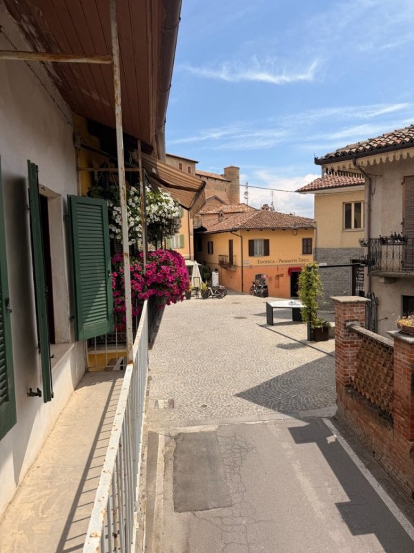 Casa en Castiglione Falletto