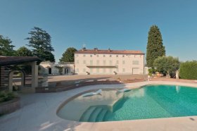 Azienda agricola a Rosignano Monferrato