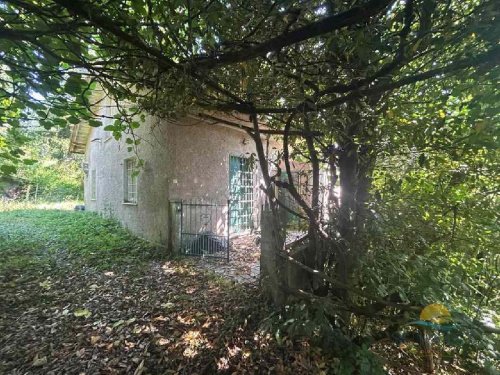 Detached house in Casella