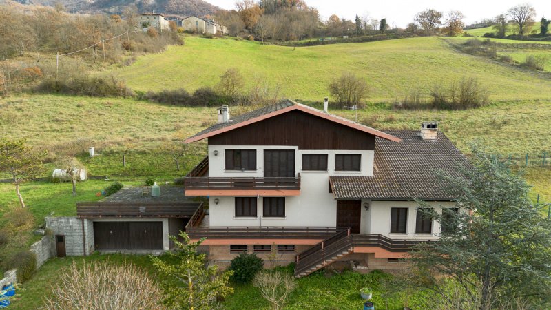 Casa indipendente a Camugnano