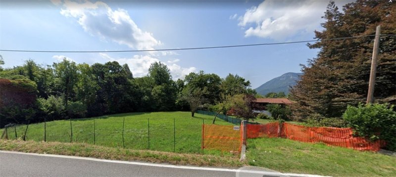 Building plot in Cunardo