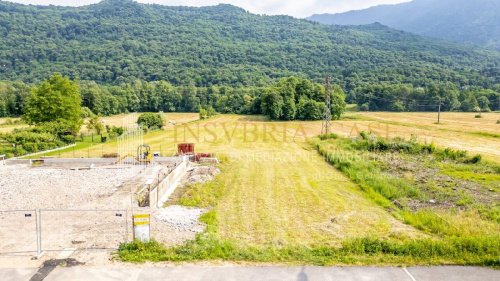 Building plot in Cuveglio
