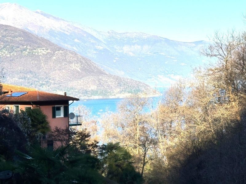Building plot in Brezzo di Bedero