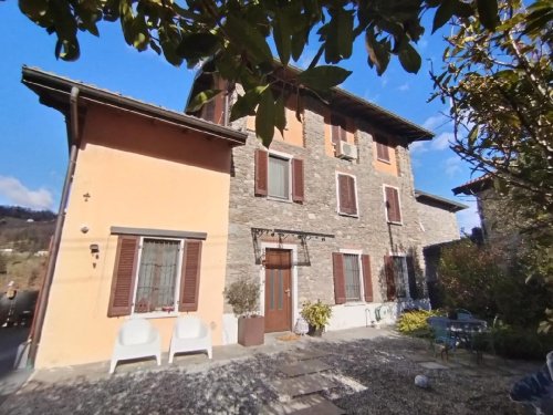 Detached house in Cremenaga