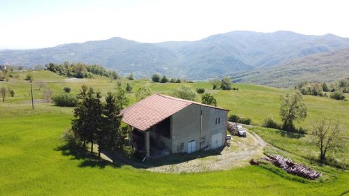 Casa de fazenda em Bettola