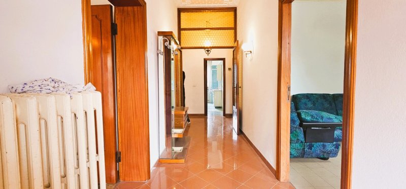 Casa independente em Cortona