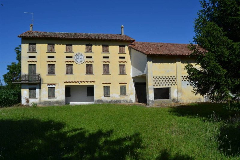 Casa de fazenda em Cinto Caomaggiore