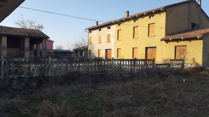 Ferme à Gualtieri
